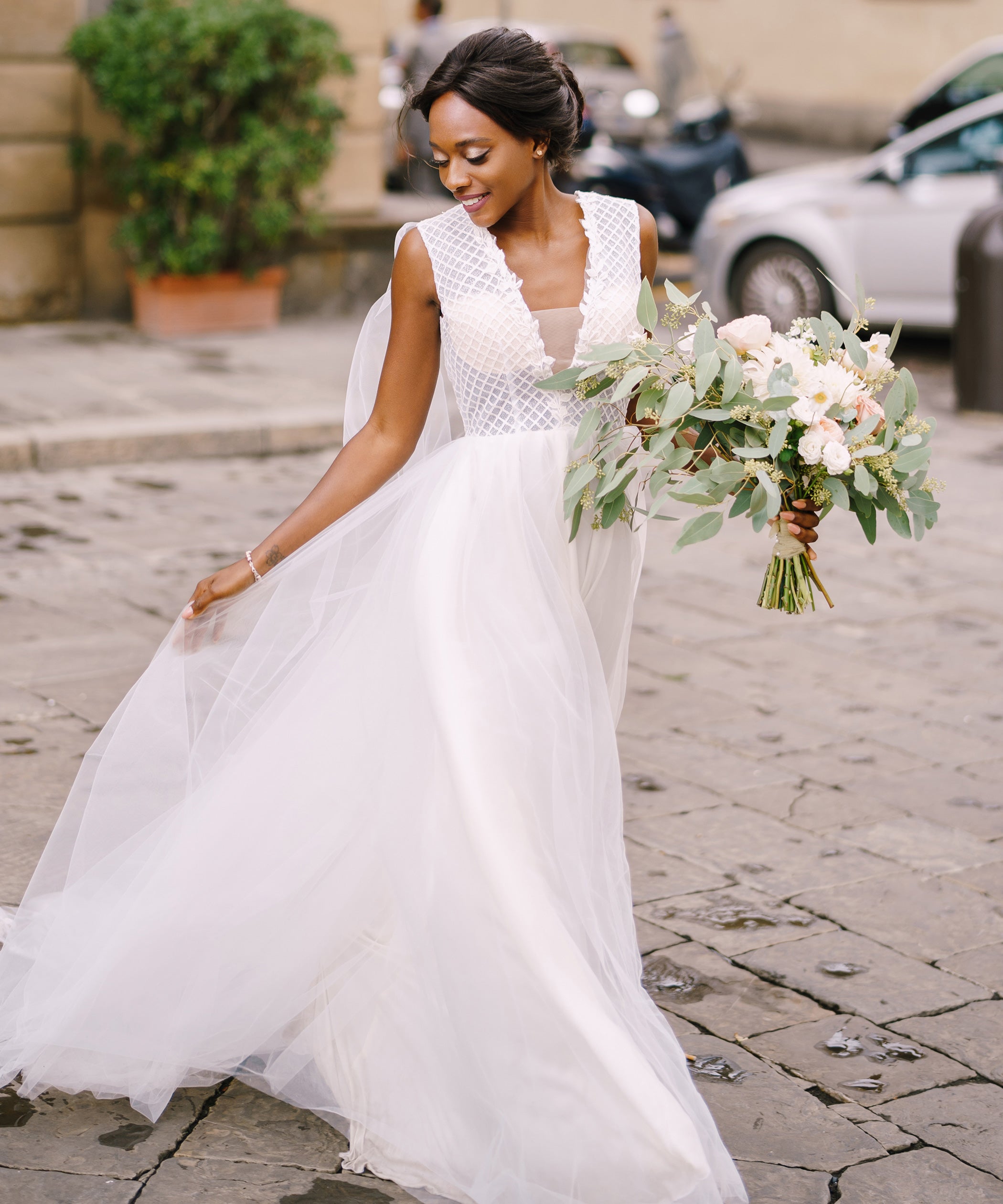 Simple White Wedding Dresses | Minimalist Wedding Gowns